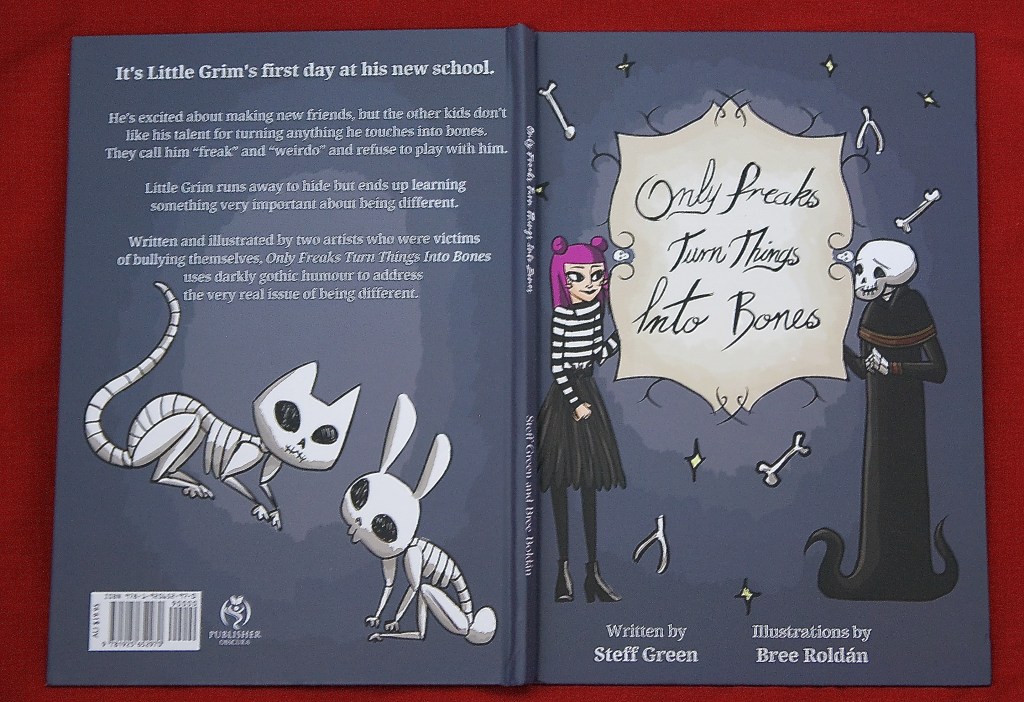 Stef Green and Bree Roldan, Only Freaks turn things into Bones