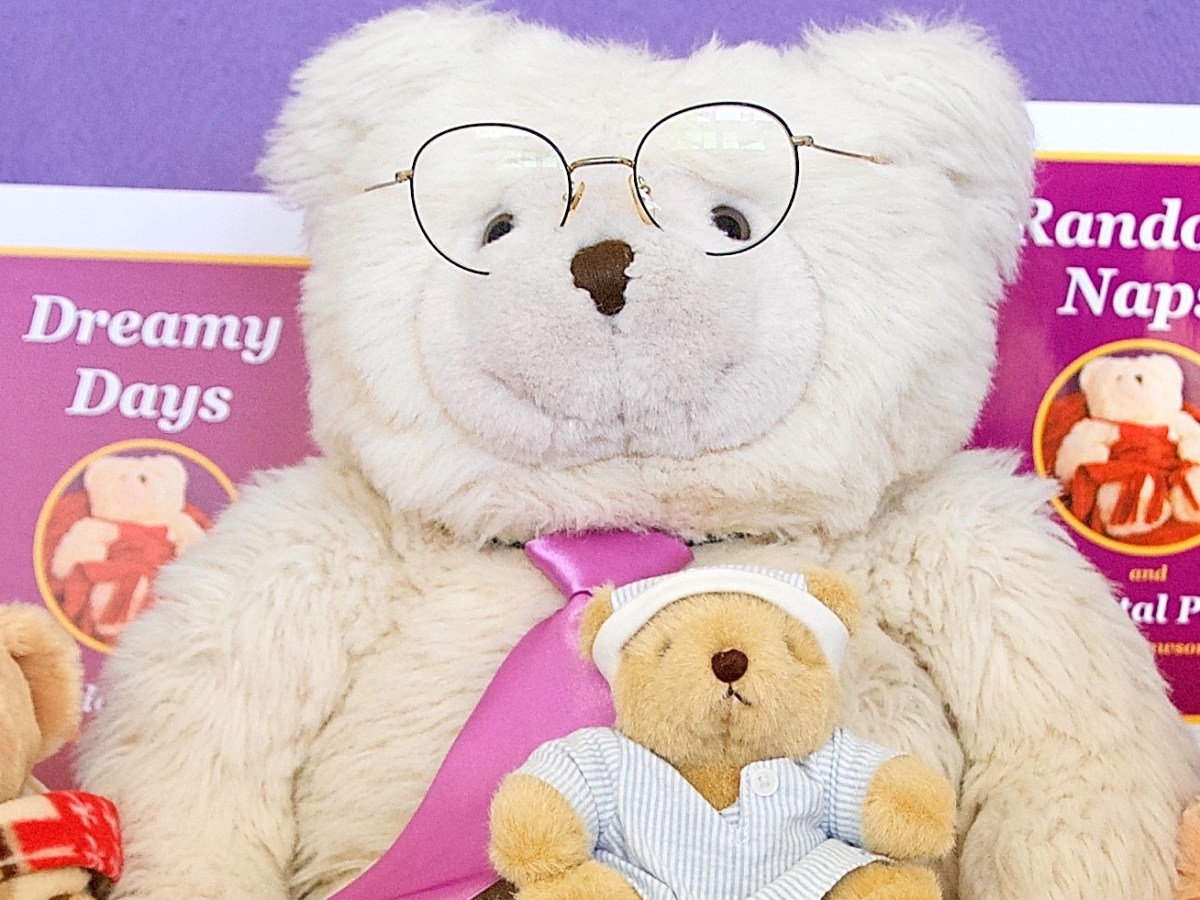 Dreamy Days and Random Naps, by Mawson: Perfect tired day-dream-believers who just want to rest. Could this be&nbsp;you?